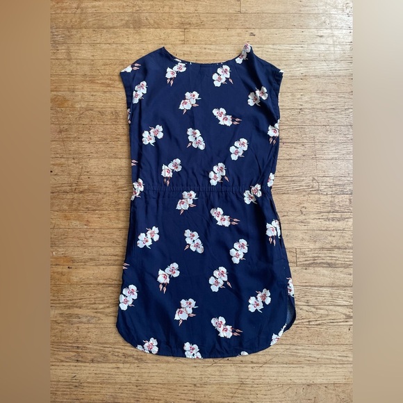 Patagonia Blue Floral dress - Picture 5 of 7